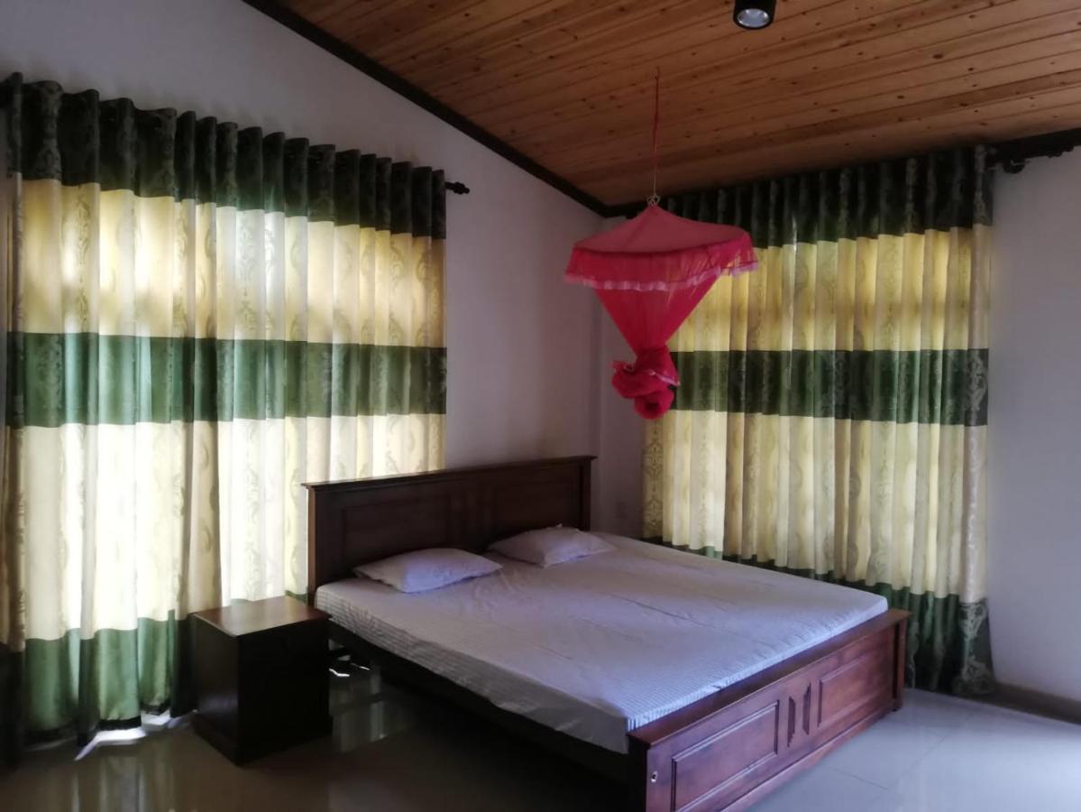Galle Side Homestay エクステリア 写真