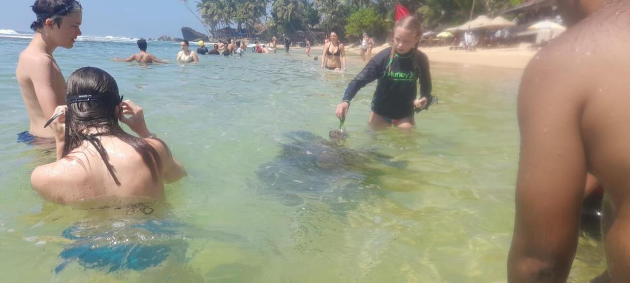 Galle Side Homestay エクステリア 写真