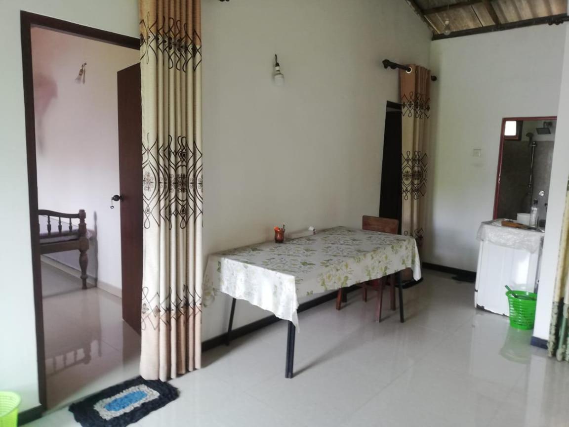 Galle Side Homestay エクステリア 写真