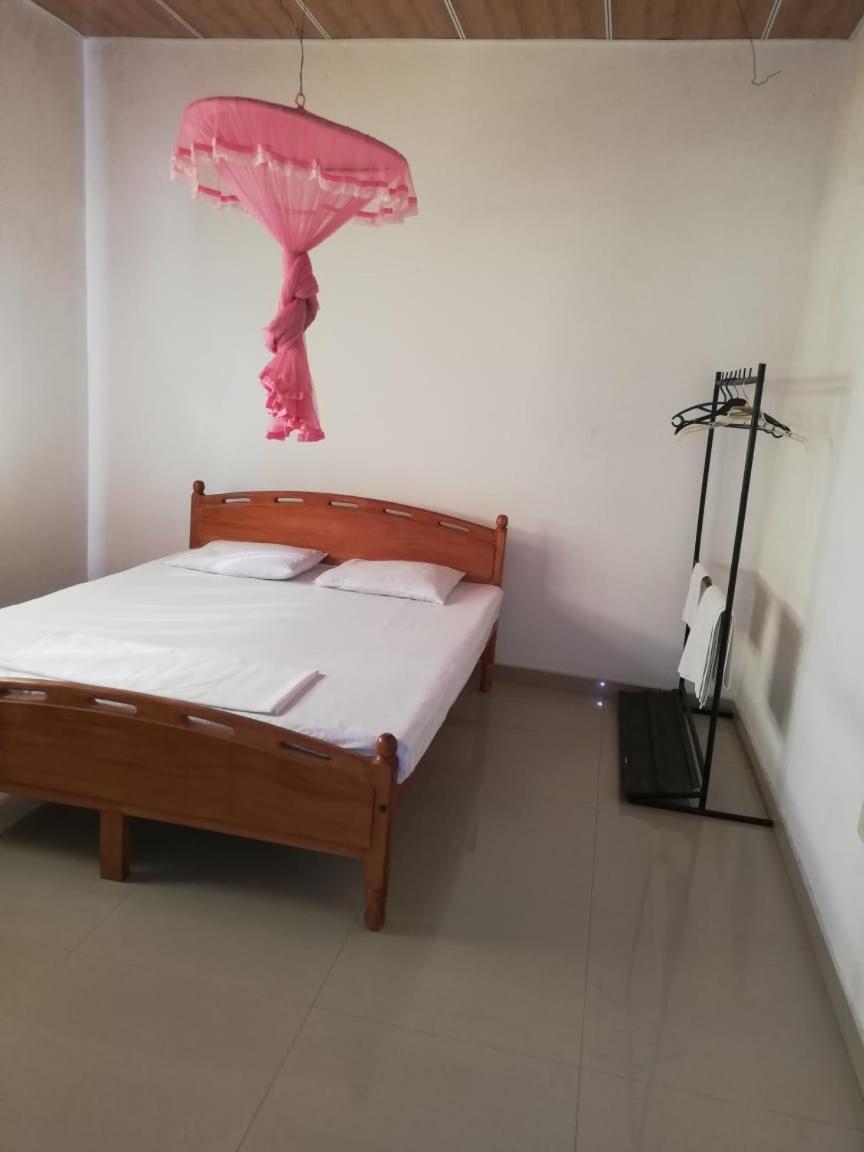 Galle Side Homestay エクステリア 写真