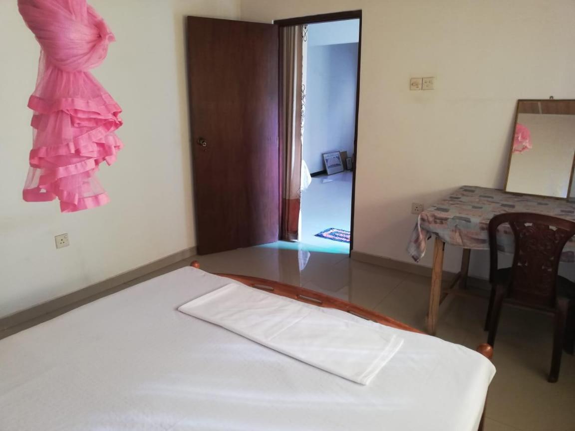 Galle Side Homestay エクステリア 写真